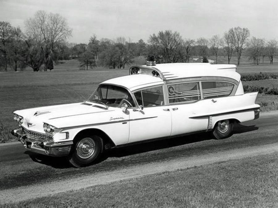  Cadillac Superior Rescuer Ambulance 1958 года  (фото 1 из 1)